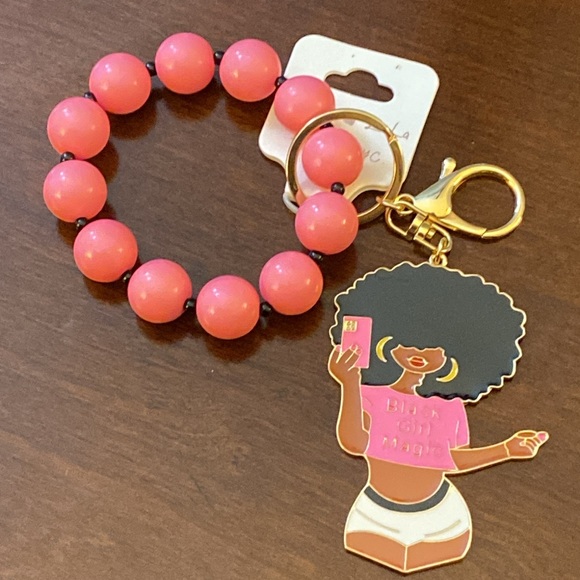 Black Girl Magic Beaded Keychain - Picture 5 of 6